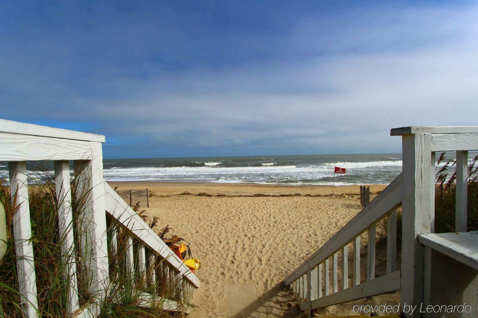 Hotel Ramada Plaza By Wyndham Nags Head Oceanfront Kill Devil Hills Exterior foto